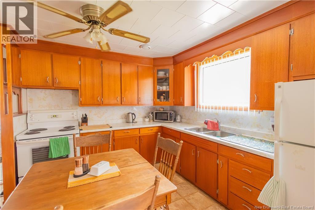 816 Pleasant Street - 9