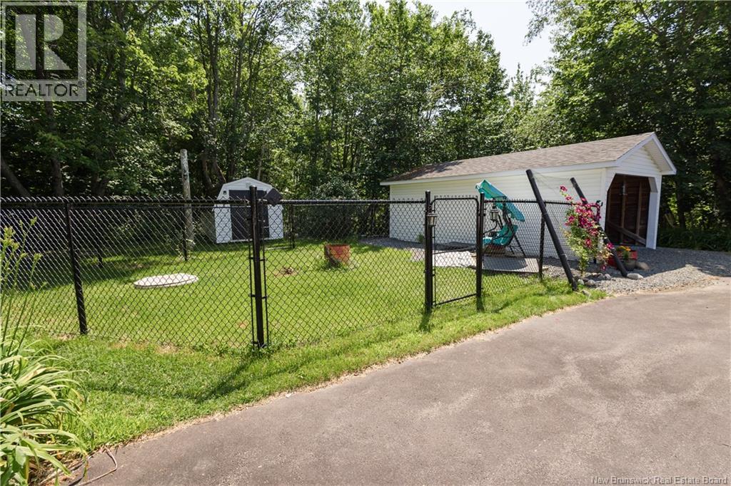 816 Pleasant Street - Image 2