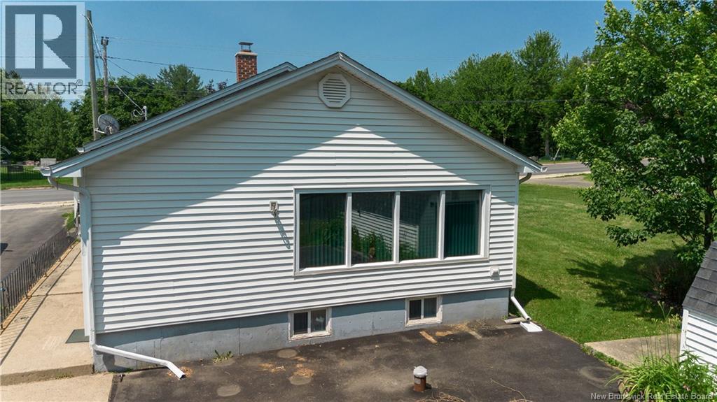 816 Pleasant Street - 39