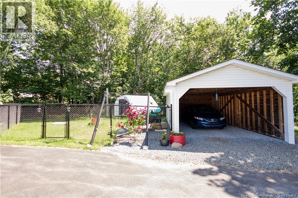 816 Pleasant Street - 36