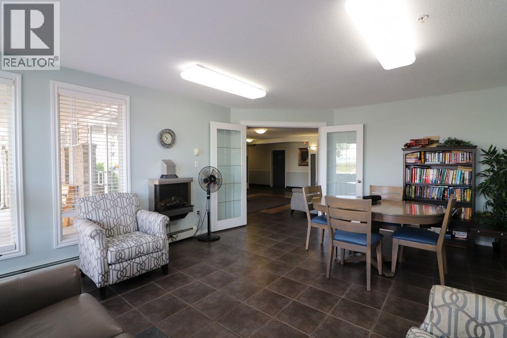 #116 1632 Saamis Drive NW - 22
