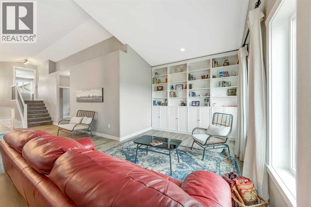 1316 47 Avenue Close - 10