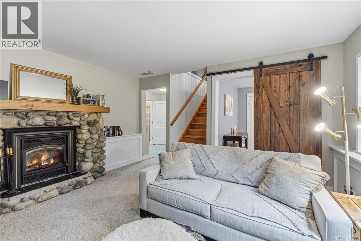 3341 Schooner Cove Dr - 33