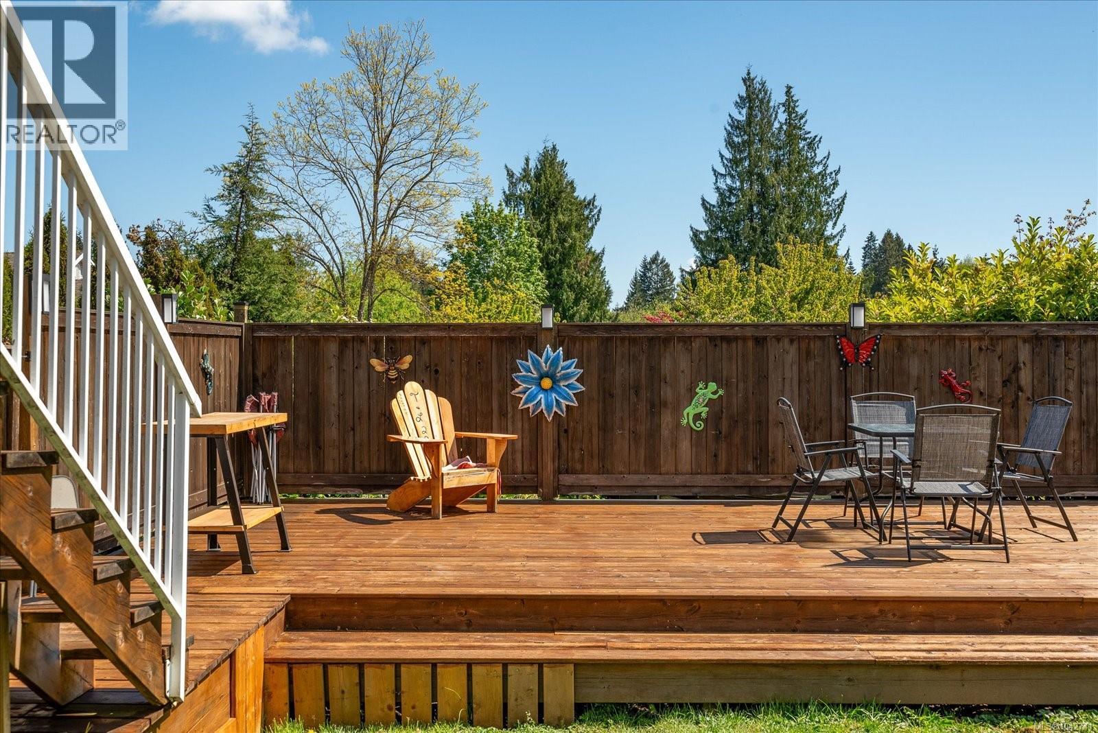 621 Oakwood Rd - 22