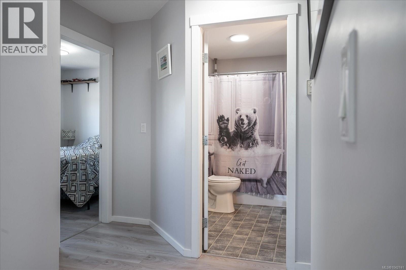 621 Oakwood Rd - 26