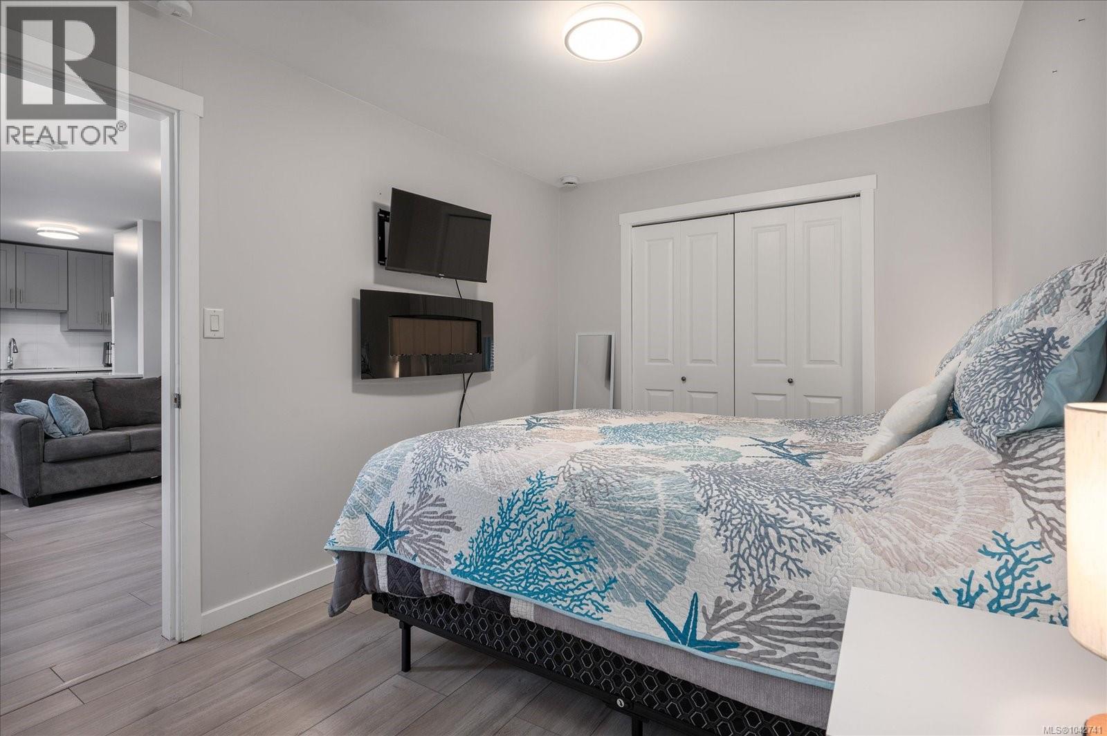 621 Oakwood Rd - 46