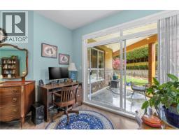 100 439 College Rd, Qualicum Beach, BC V9K0B2 Photo 14
