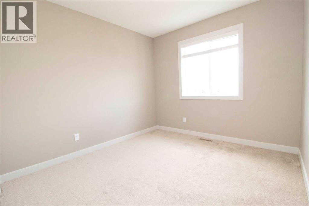 3 Sunrise Heights - 22