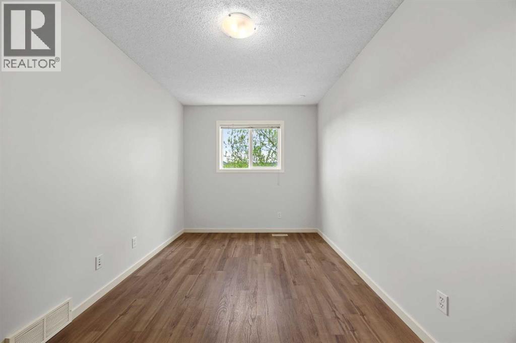 27 Panatella Villas NW - 25