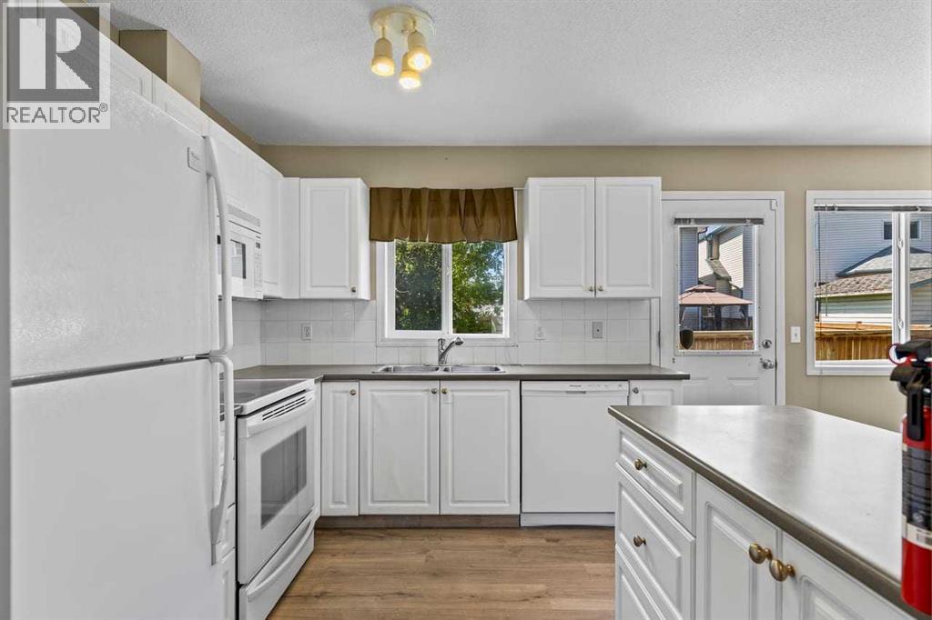 17 Citadel Point NW - 9