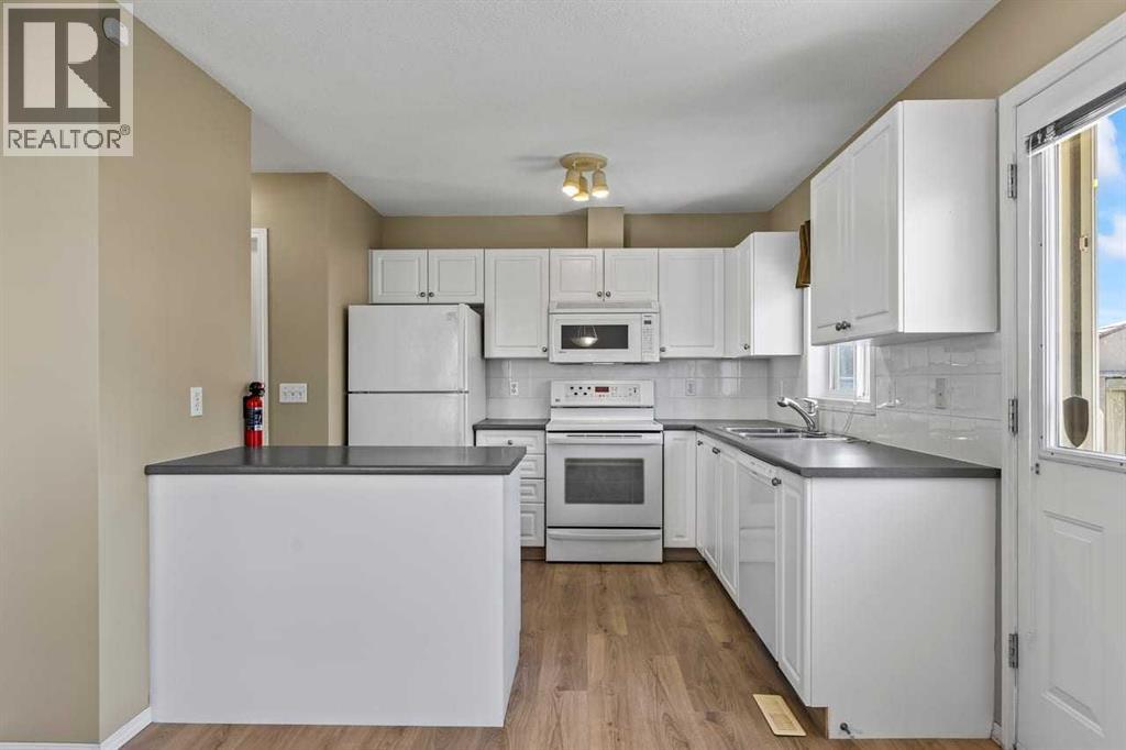 17 Citadel Point NW - 14