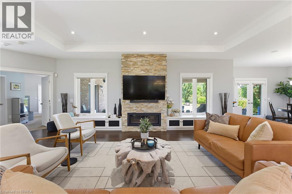13 WINGROVE WOODS - 13