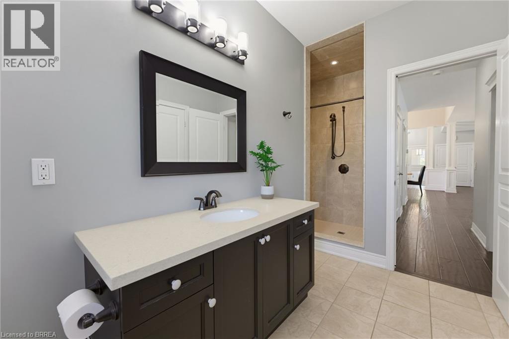 13 WINGROVE WOODS - 27