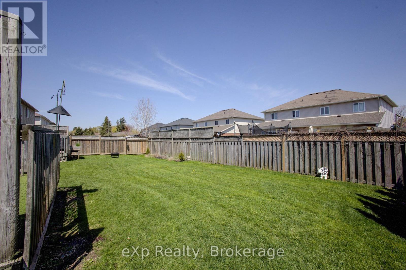 489 DANBY STREET E - 18