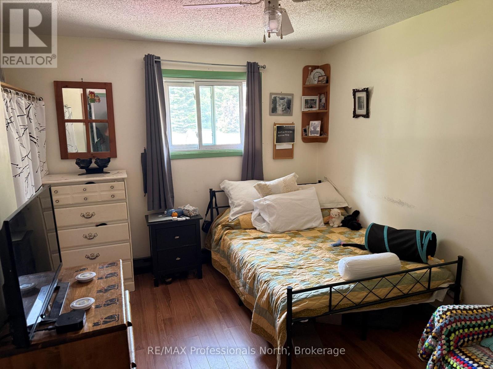 37 SPRUCE DRIVE S - 15
