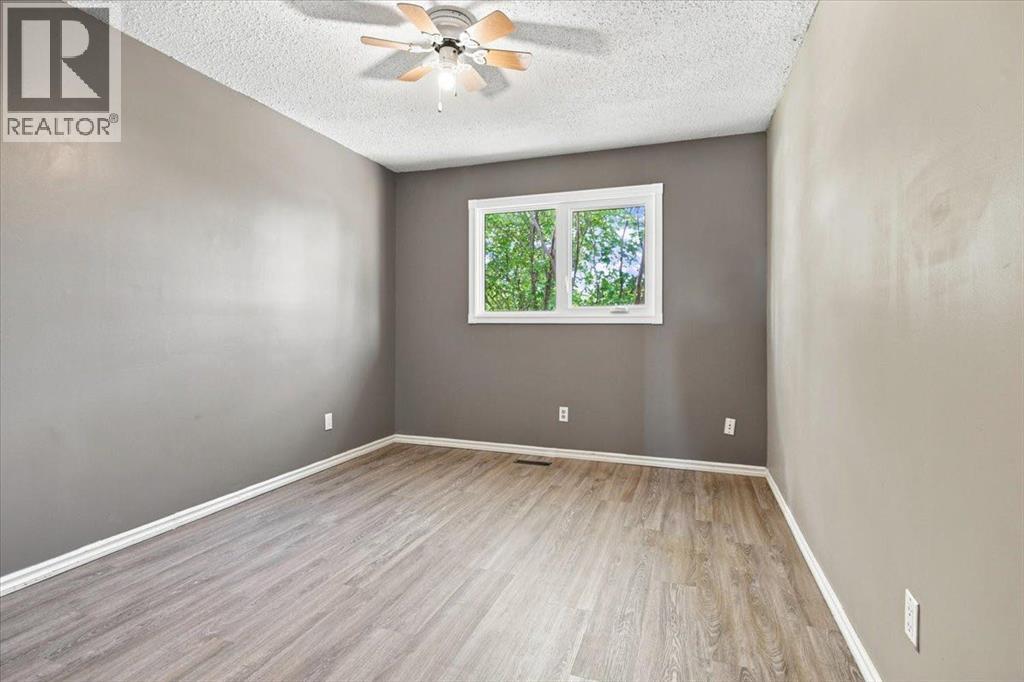 8113 94 Street - 14