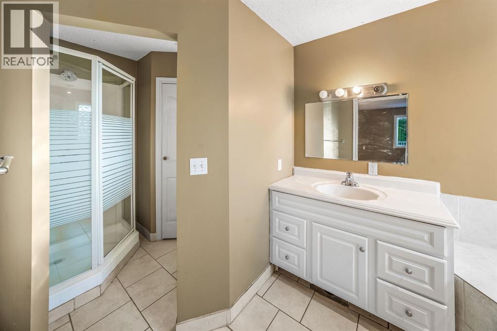 298042 218 Street W - Image 23
