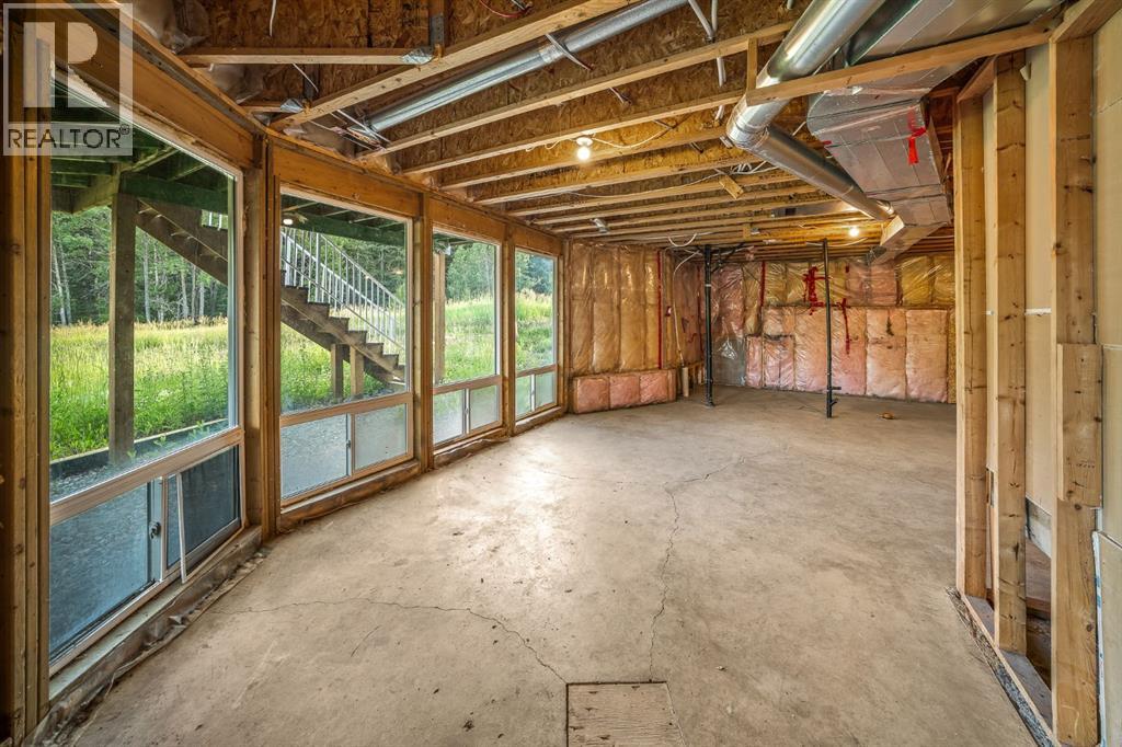 298042 218 Street W - Image 29