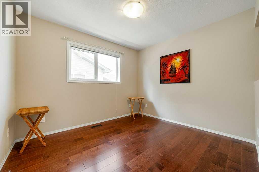 441 Edinburgh Road W - 13