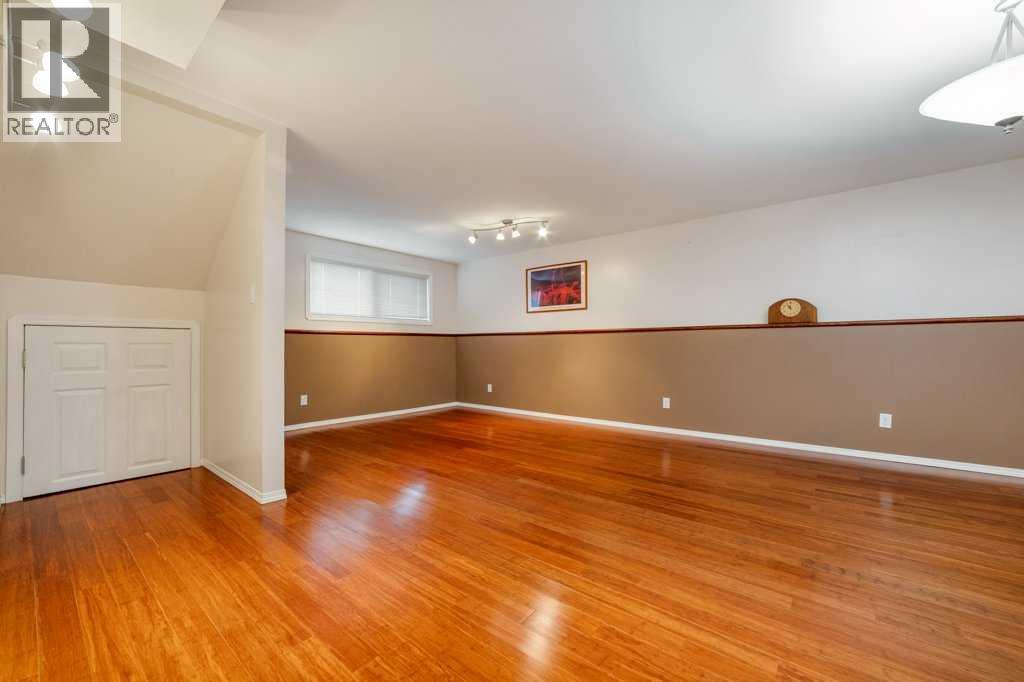 441 Edinburgh Road W - 26