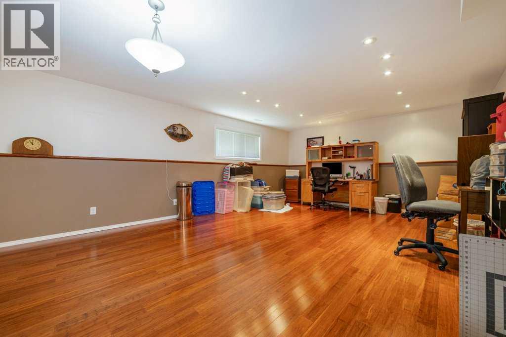 441 Edinburgh Road W - 27