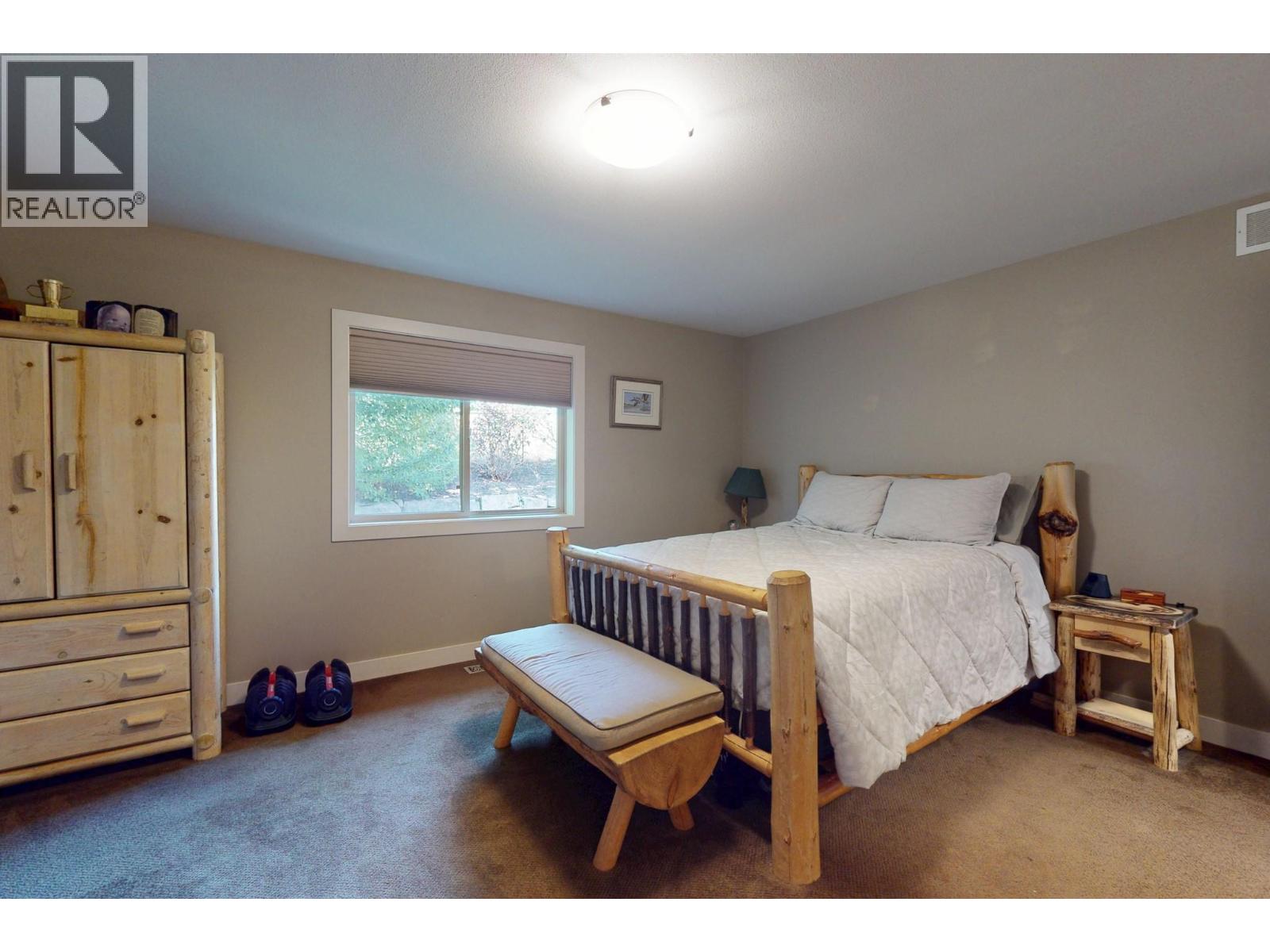 1376 Nishi Court - 16