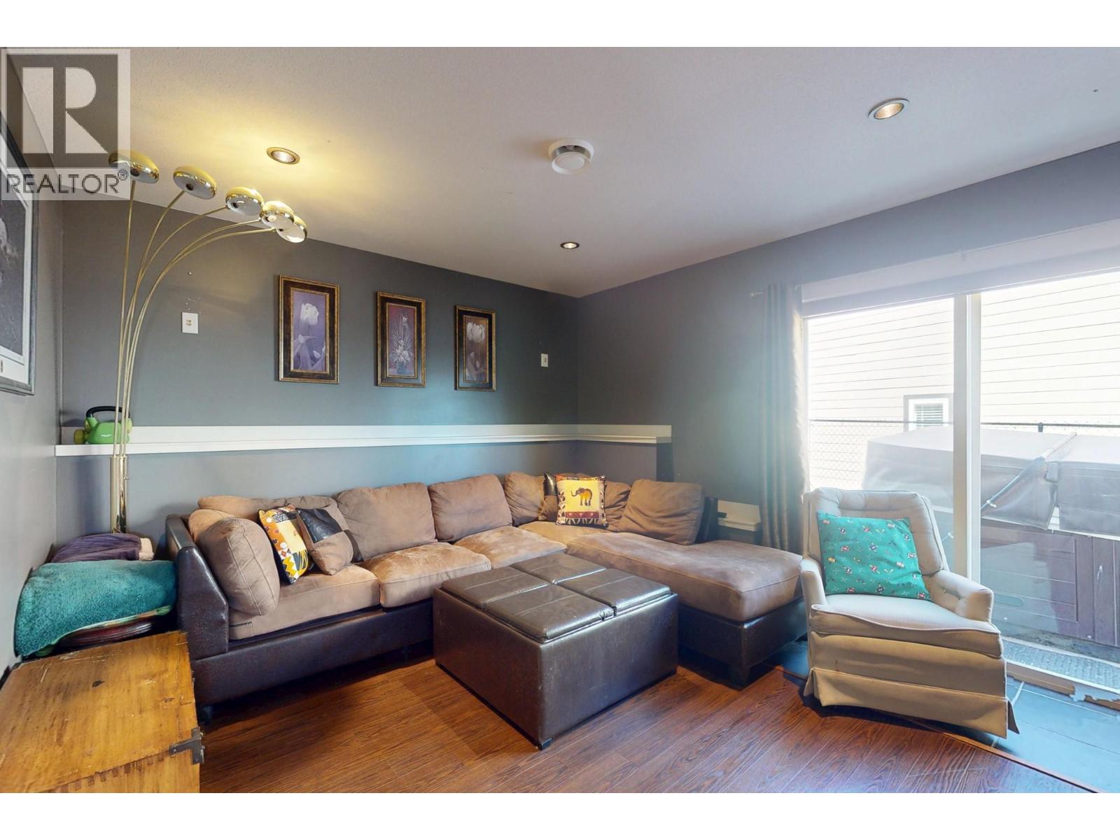1376 Nishi Court - 21