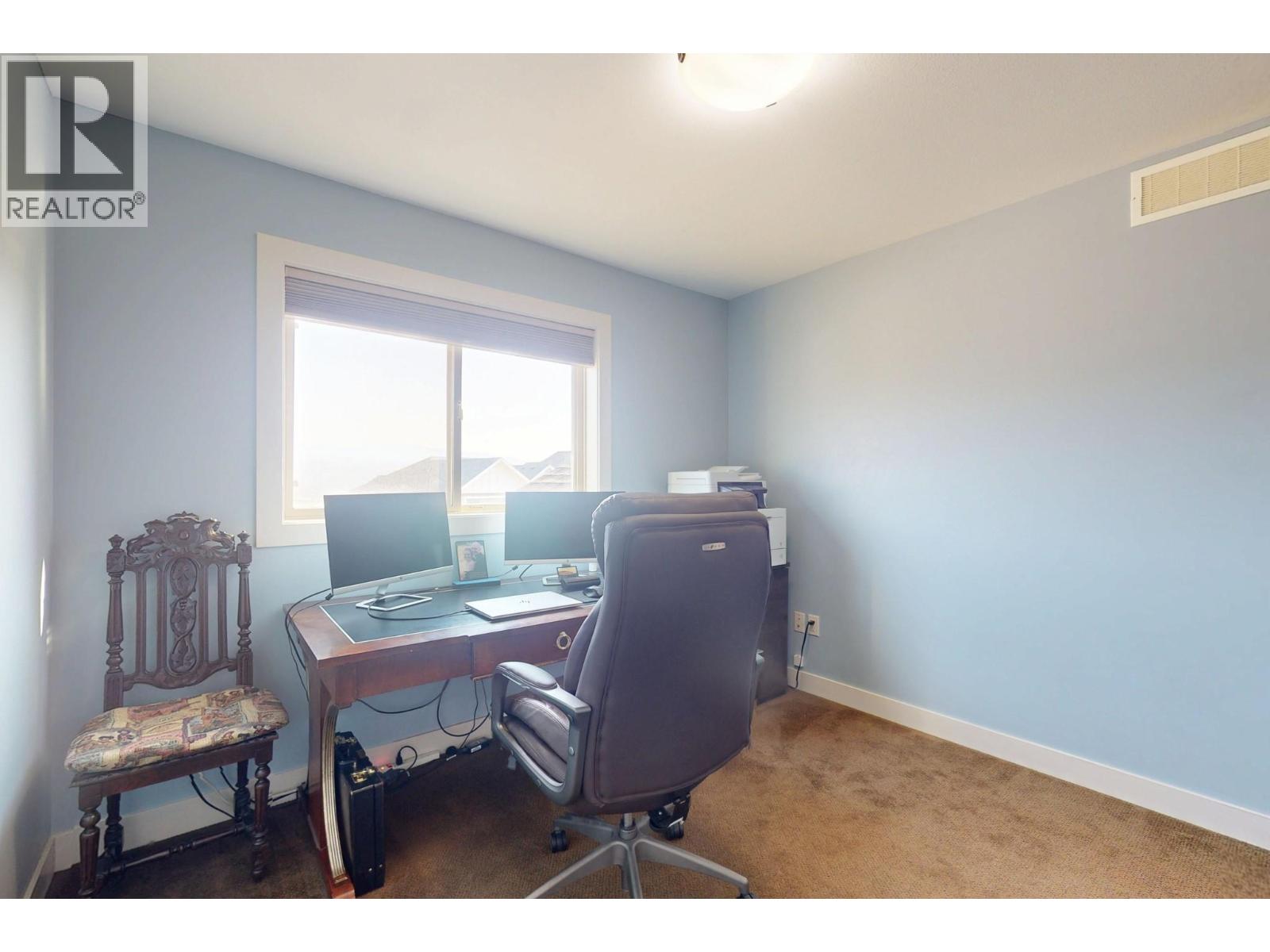 1376 Nishi Court - 25