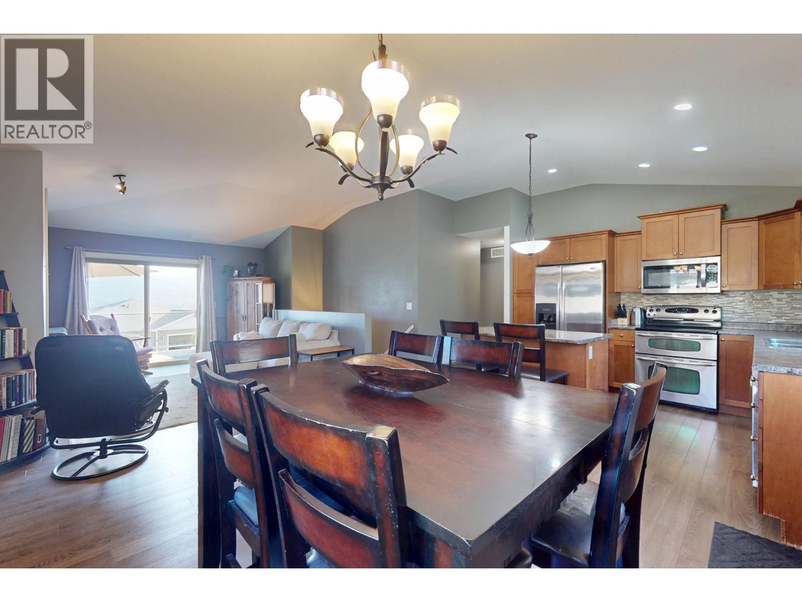 1376 Nishi Court - 8