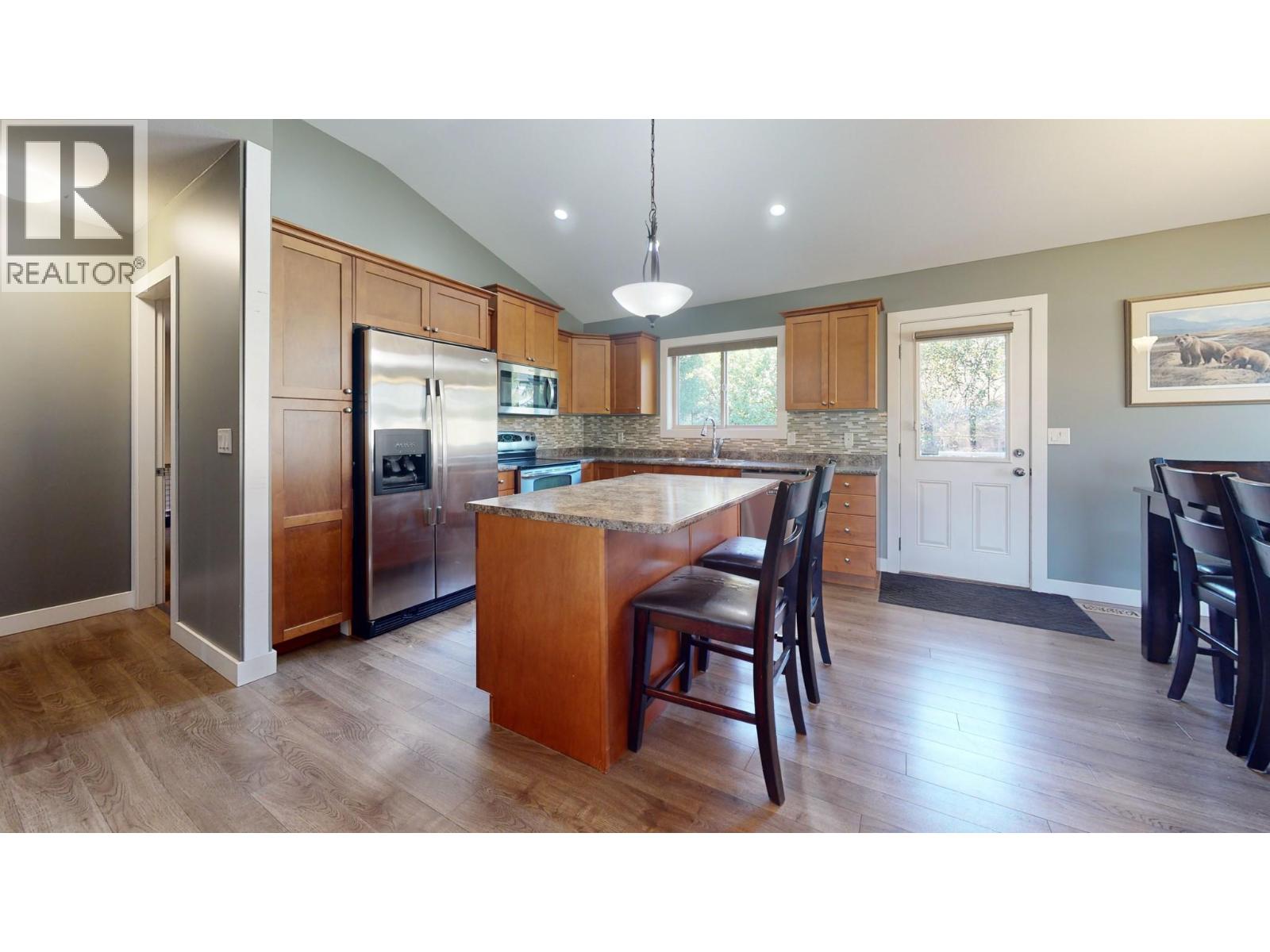 1376 Nishi Court - 9