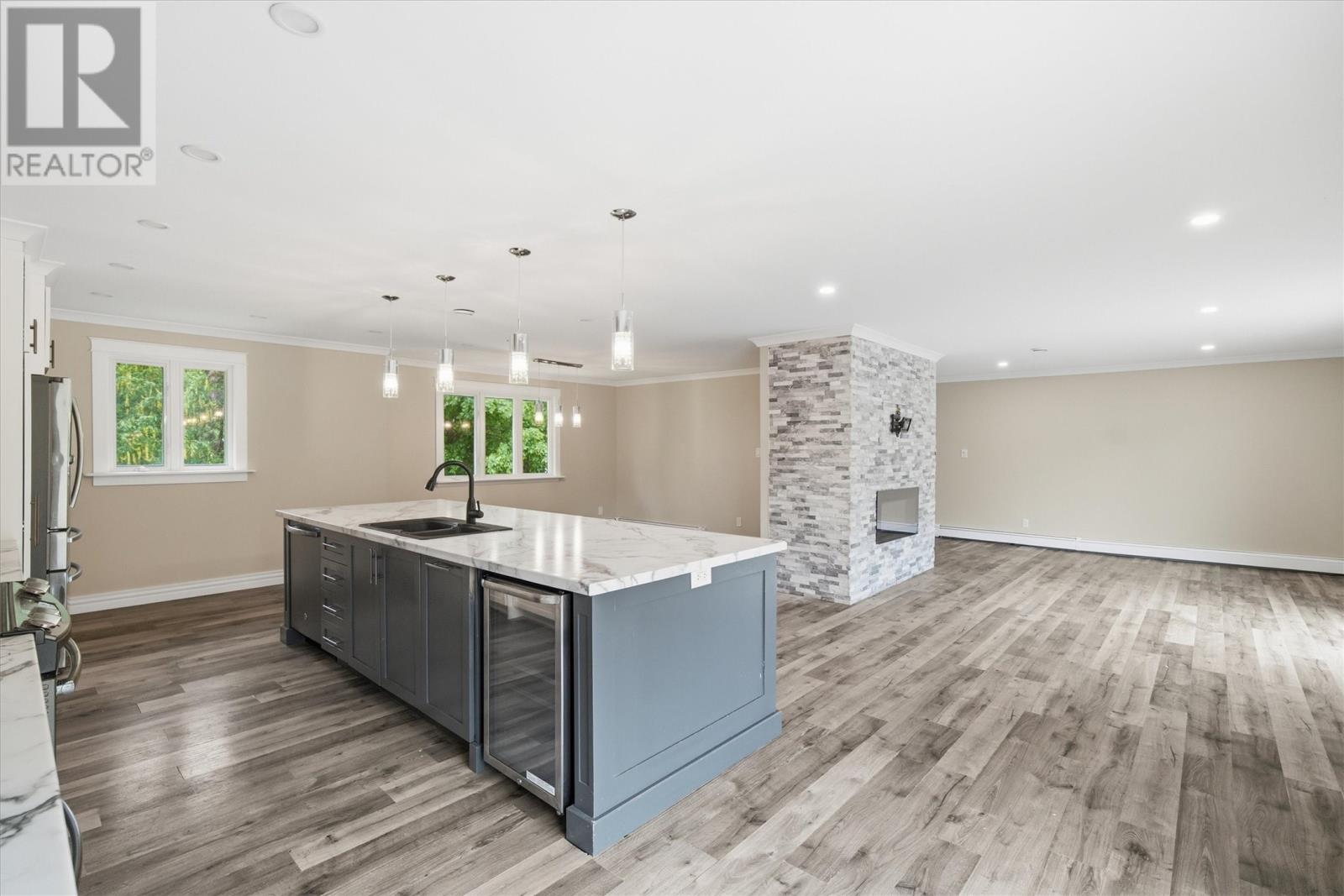 9 Roberts Road - Image 8