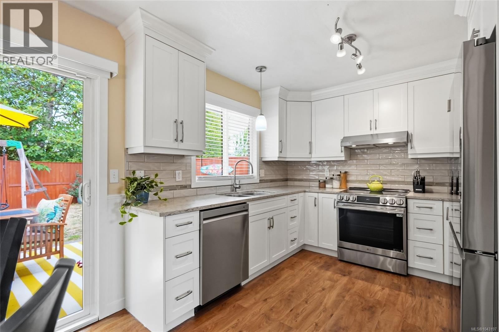 773 Forsyth Ave - 18