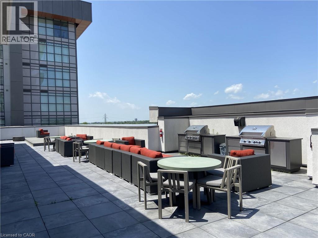 #428 450 DUNDAS Street E - 21