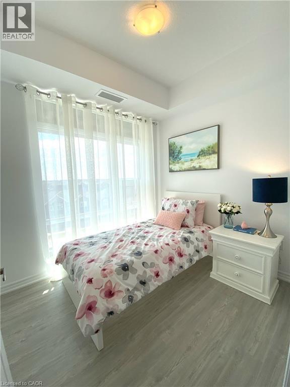 #428 450 DUNDAS Street E - 6