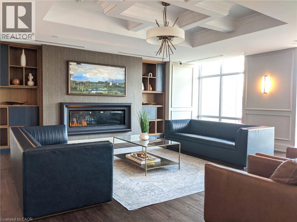 #428 450 DUNDAS Street E - 17