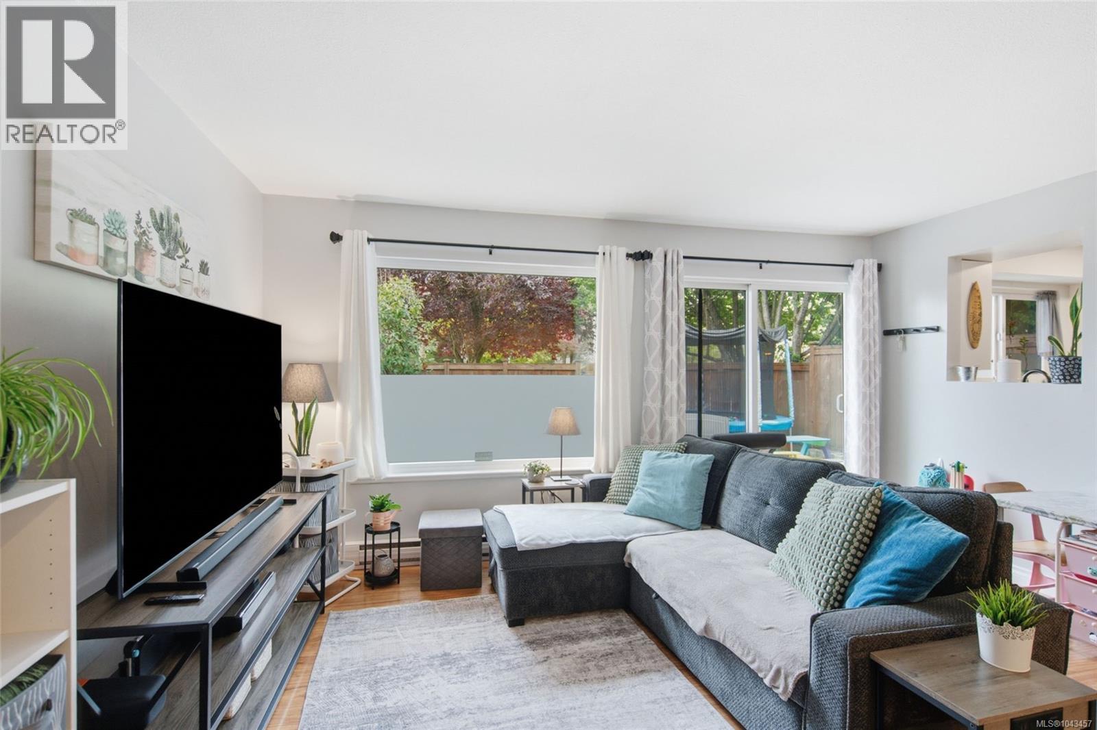#21 267 Corfield St - 4