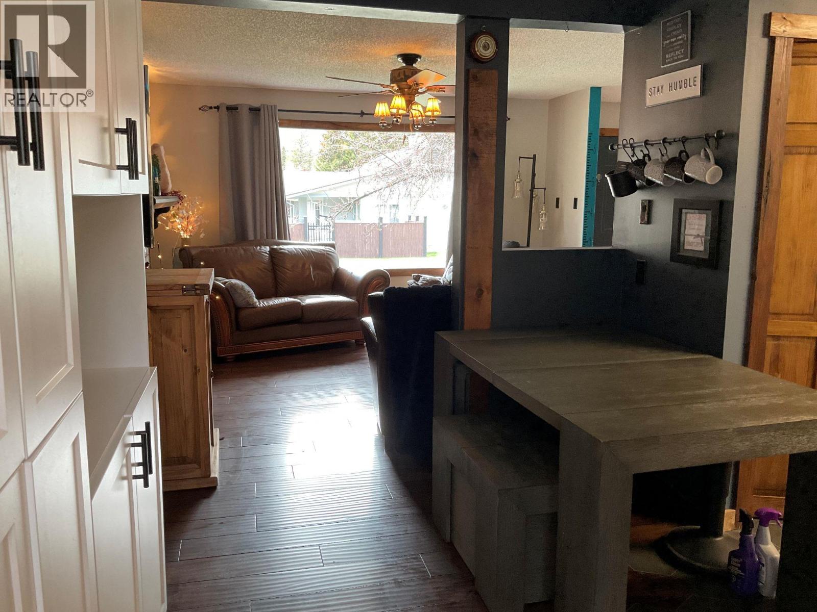 1249 Valley View Drive - 18