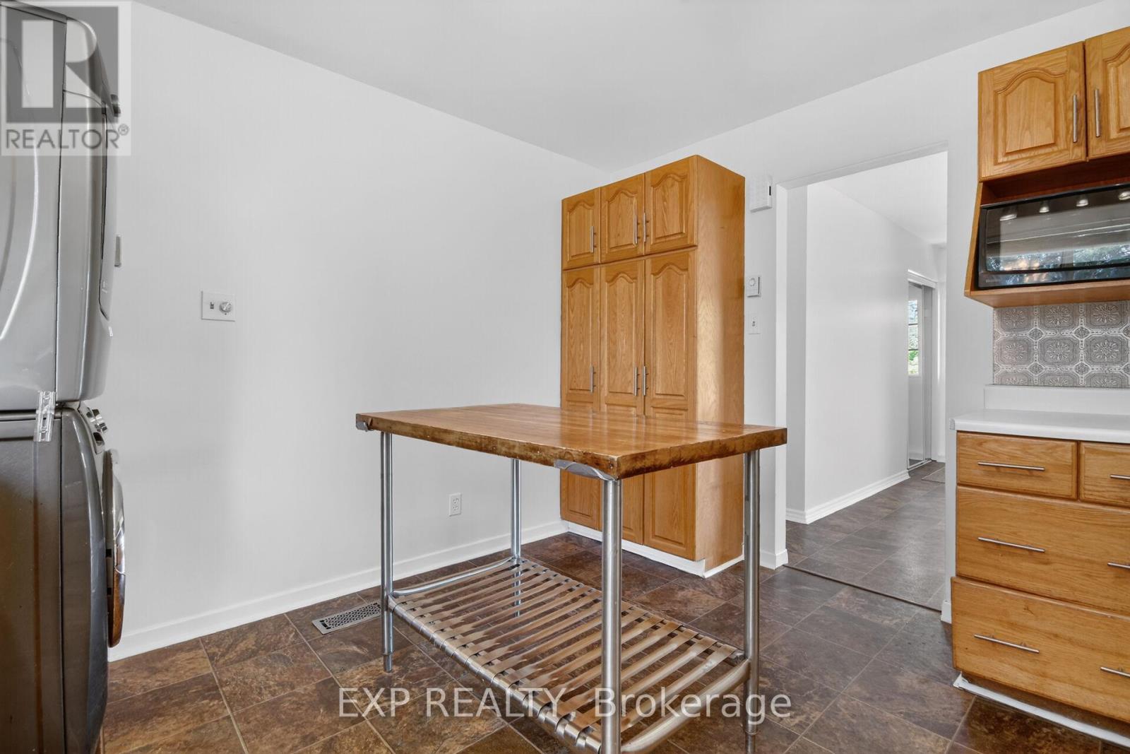 338 WILLIAM STREET - 13