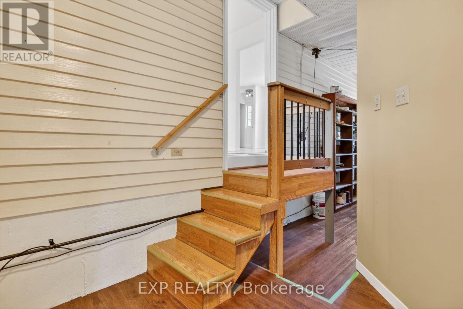 338 WILLIAM STREET - 31