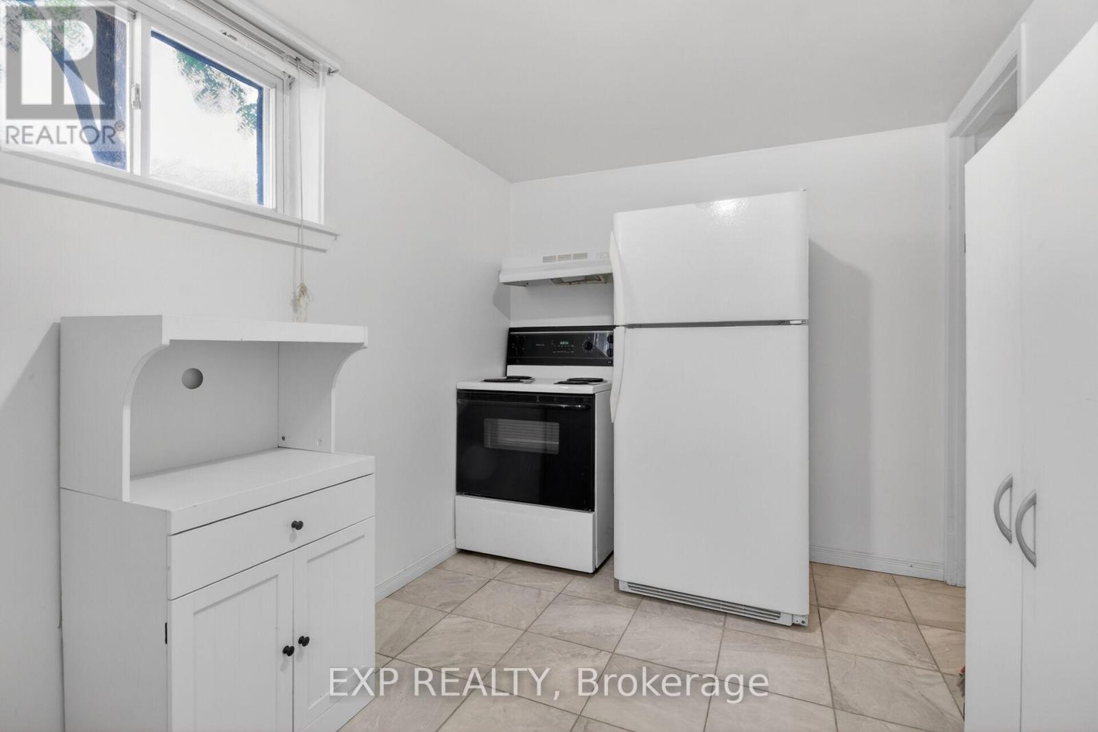 338 WILLIAM STREET - 37