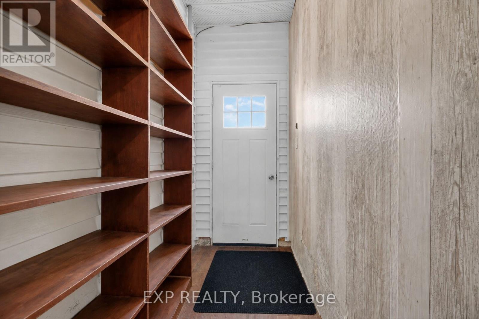 338 WILLIAM STREET - 45