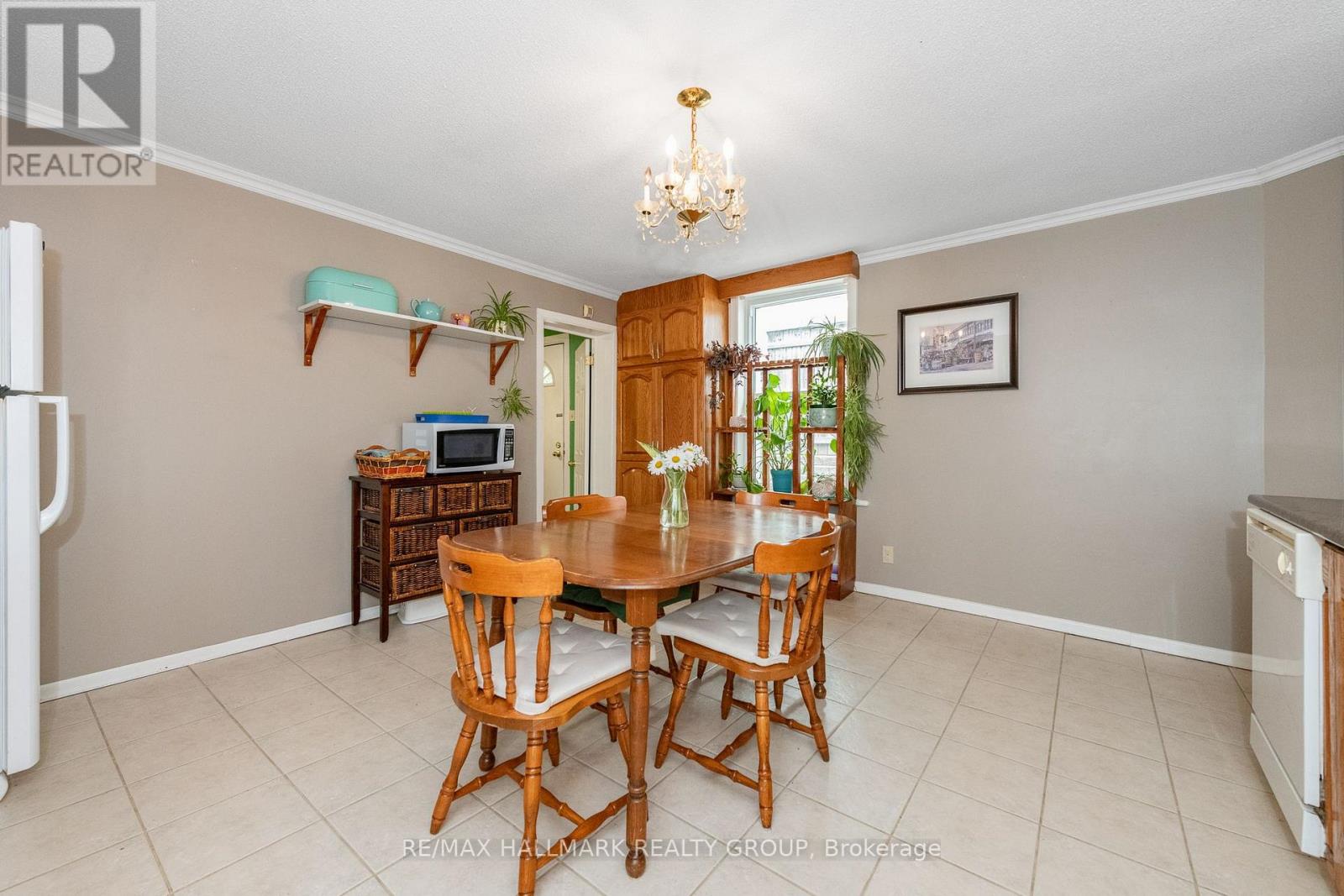 53 LOUISA STREET - 15
