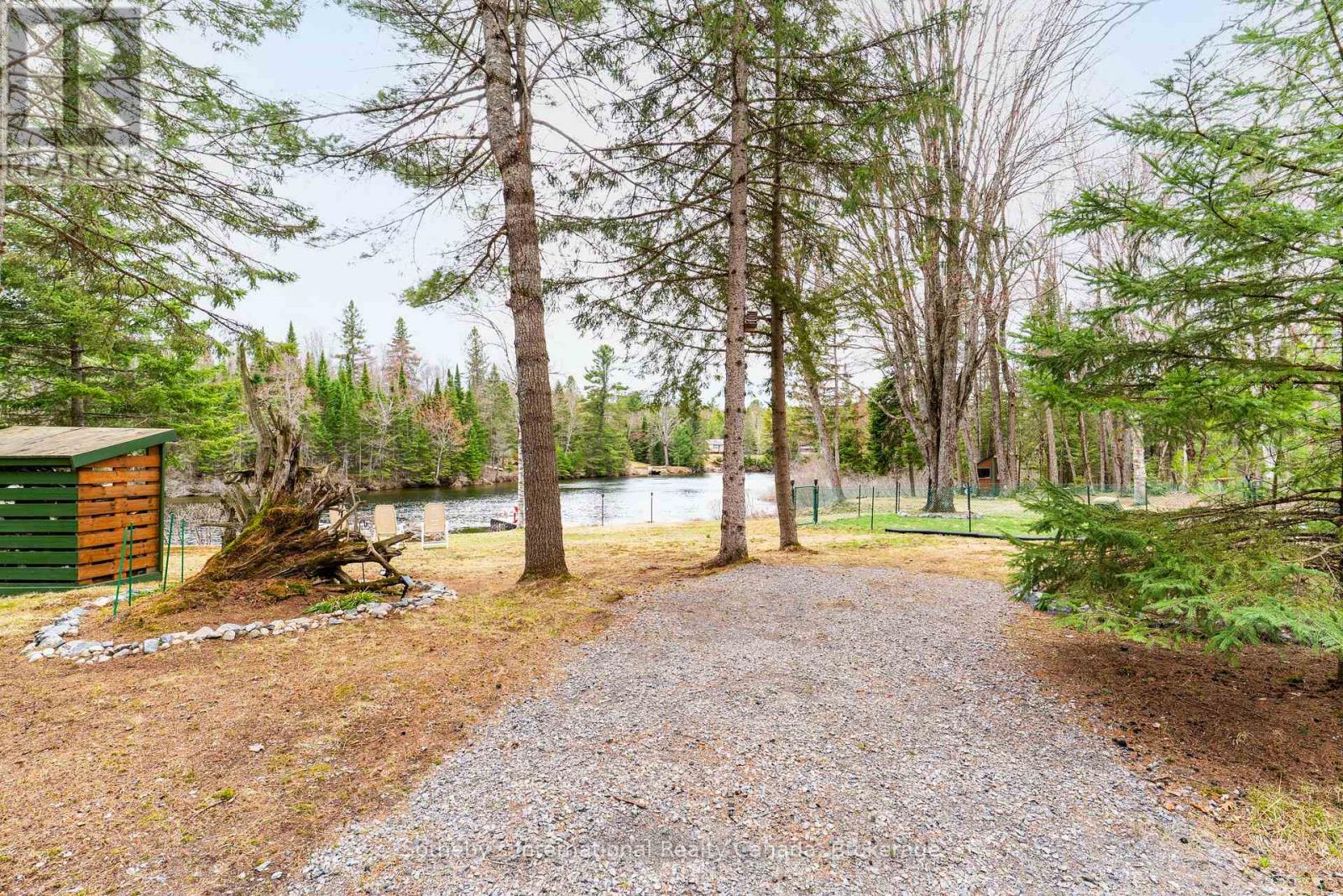 1041 CROCKFORD LANE S - 30