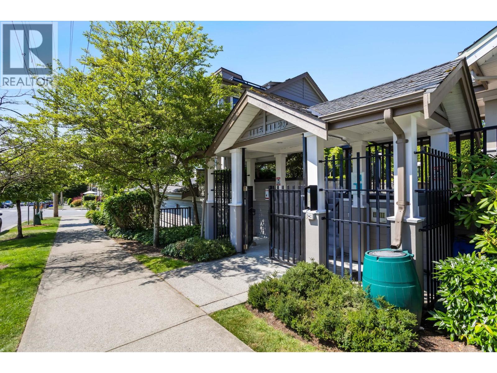 Thumbnail 34
