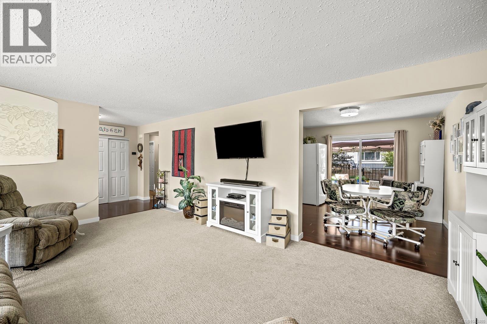 58 Mitchell Rd - 16