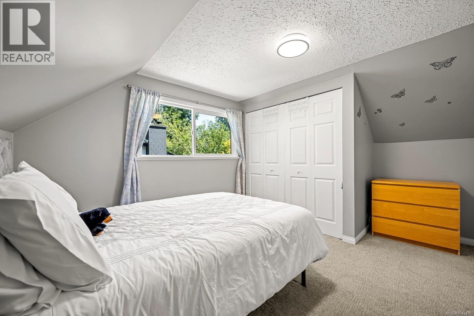 58 Mitchell Rd - 39