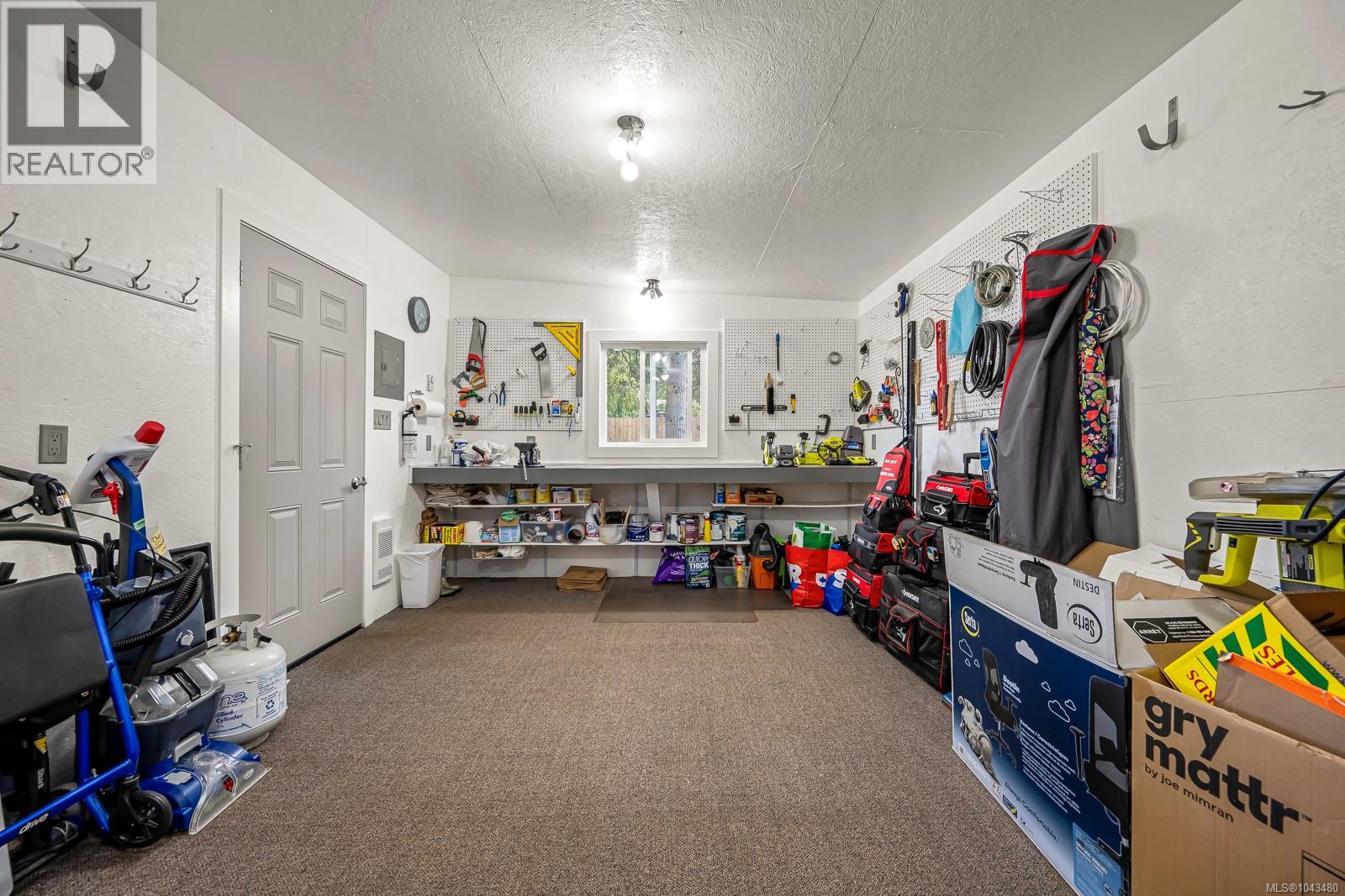58 Mitchell Rd - 49
