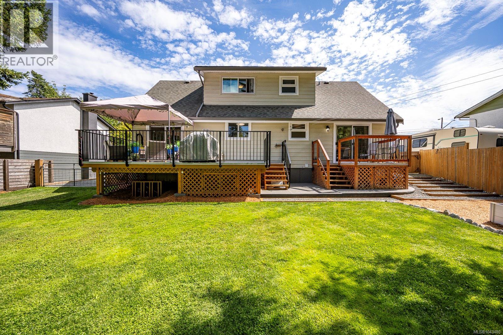 58 Mitchell Rd - 57