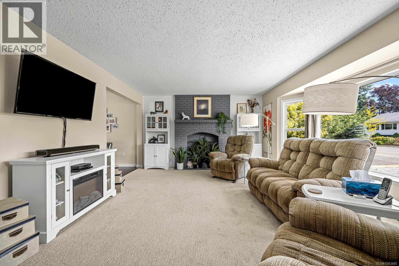 58 Mitchell Rd - 6