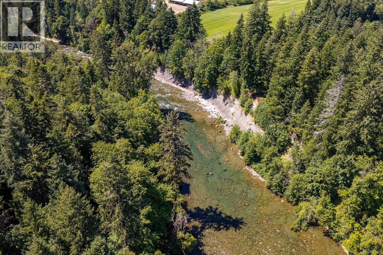 58 Mitchell Rd - 82